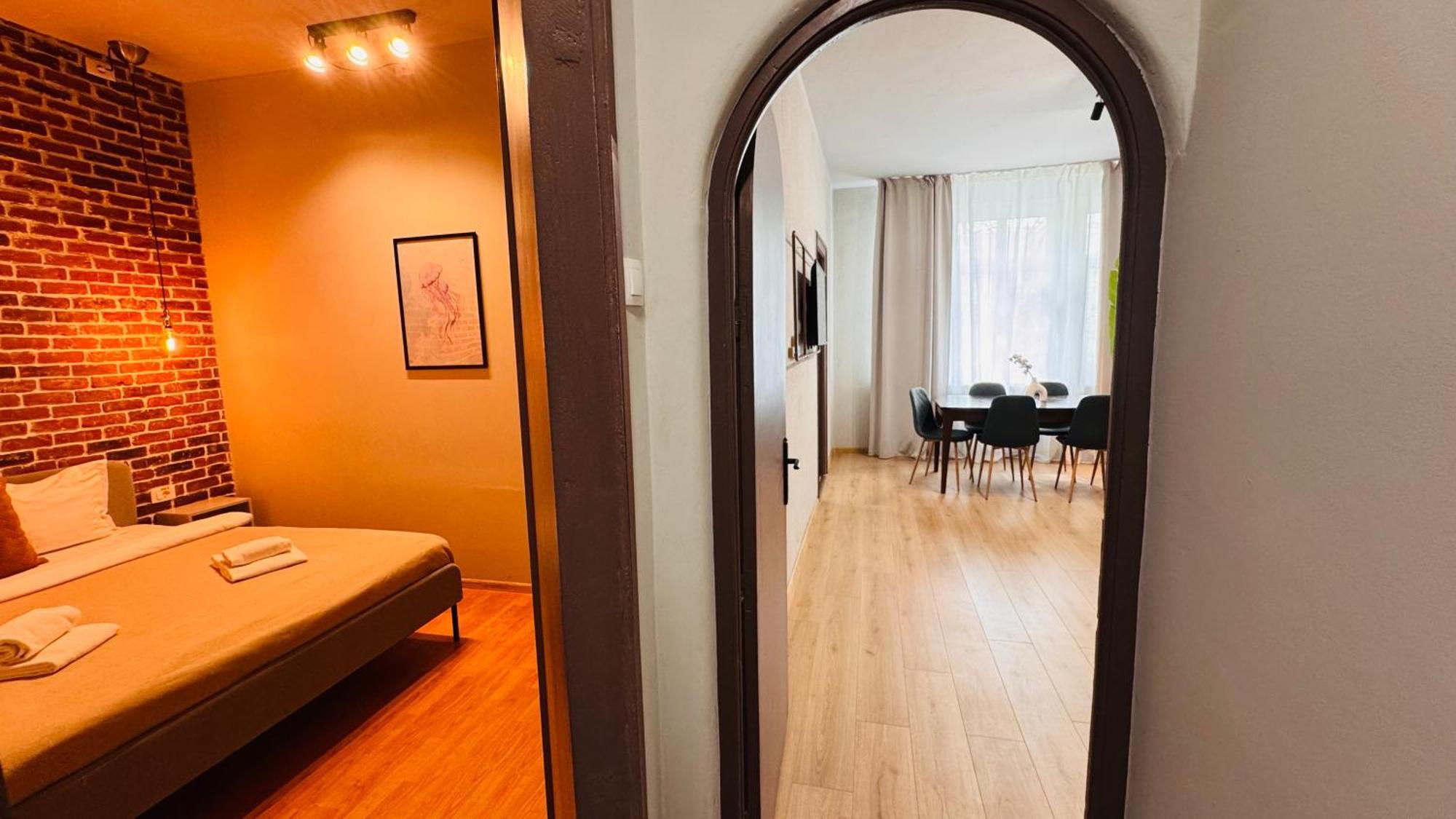 Ideal Home - Spacious & Modern Accommodation Near Unirii Square Bucarest Chambre photo