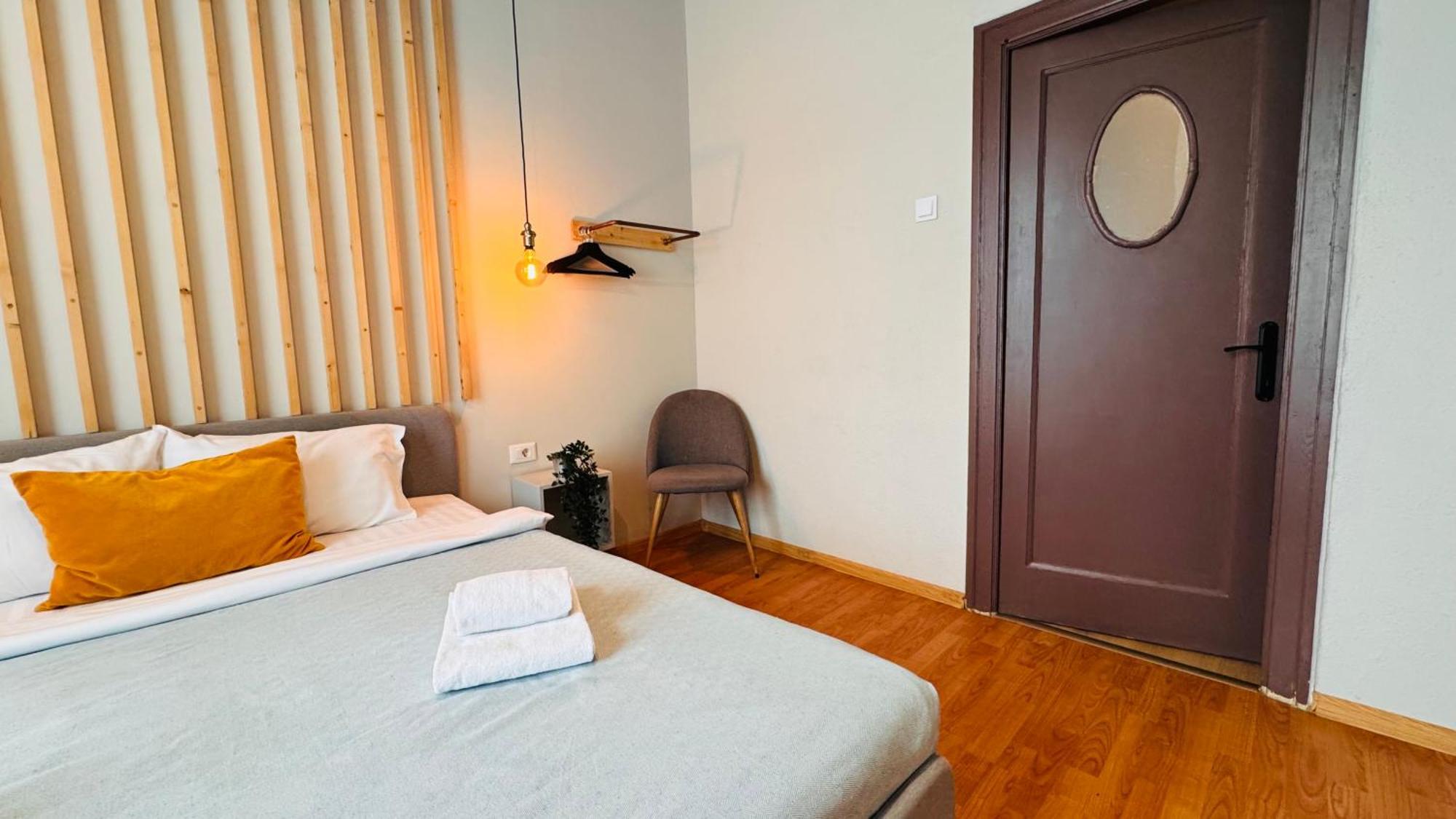 Ideal Home - Spacious & Modern Accommodation Near Unirii Square Bucarest Chambre photo